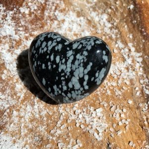 Healing Stone Crystal Snowflake Obsidian 4-5cm 3D