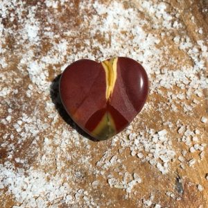 Healing Stones Crystal Mookait Red Heart 3-4cm